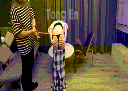 TongEn – 地雷（上） 她說遲到的原因是火車開太快 直接遲到一小時 第一次遇到被處罰還笑那麼